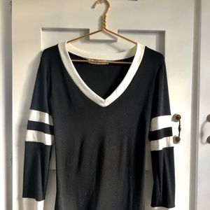 Nine vneck black tunic with striped sleeves